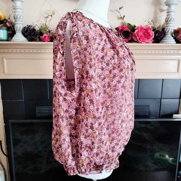Max Studio Ditsy Floral Chiffon Top L Ruffles Cold Shoulder Lined Blouson Waist - Picture 3 of 7